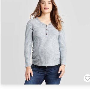 Long Sleeve V-Neck Henley Maternity Top